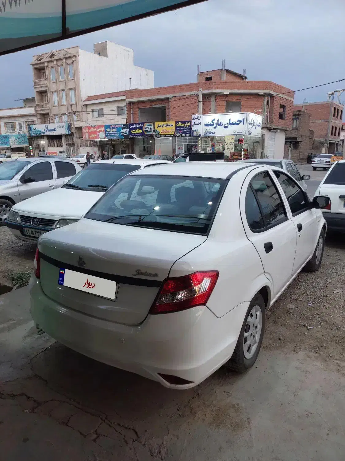 ساینا ۱۴۰۰|خودرو سواری و وانت|گنبد کاووس, |دیوار