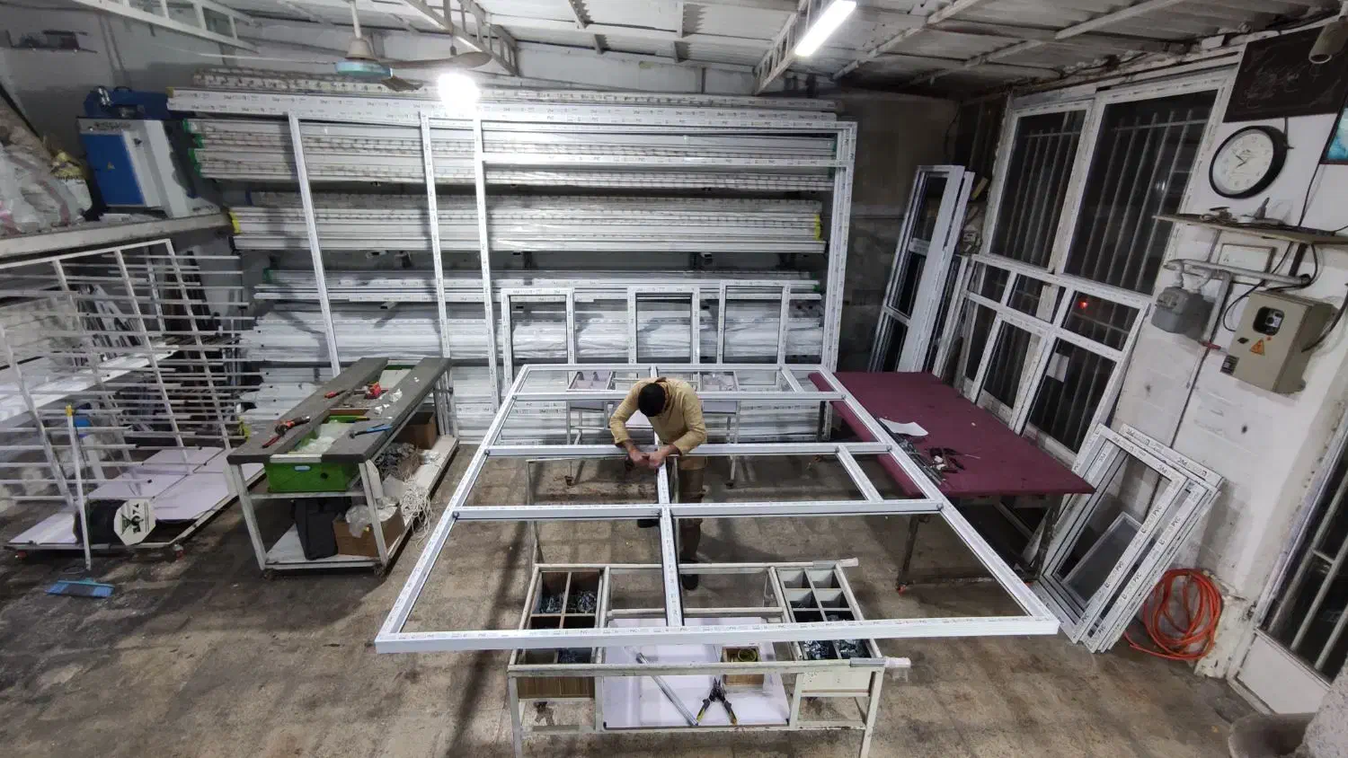 پنجره دوجدارهupvc و توری پلیسه ای(اقساط هشت ماهه)|خدمات پیشه و مهارت|کرج, حیدرآباد|دیوار