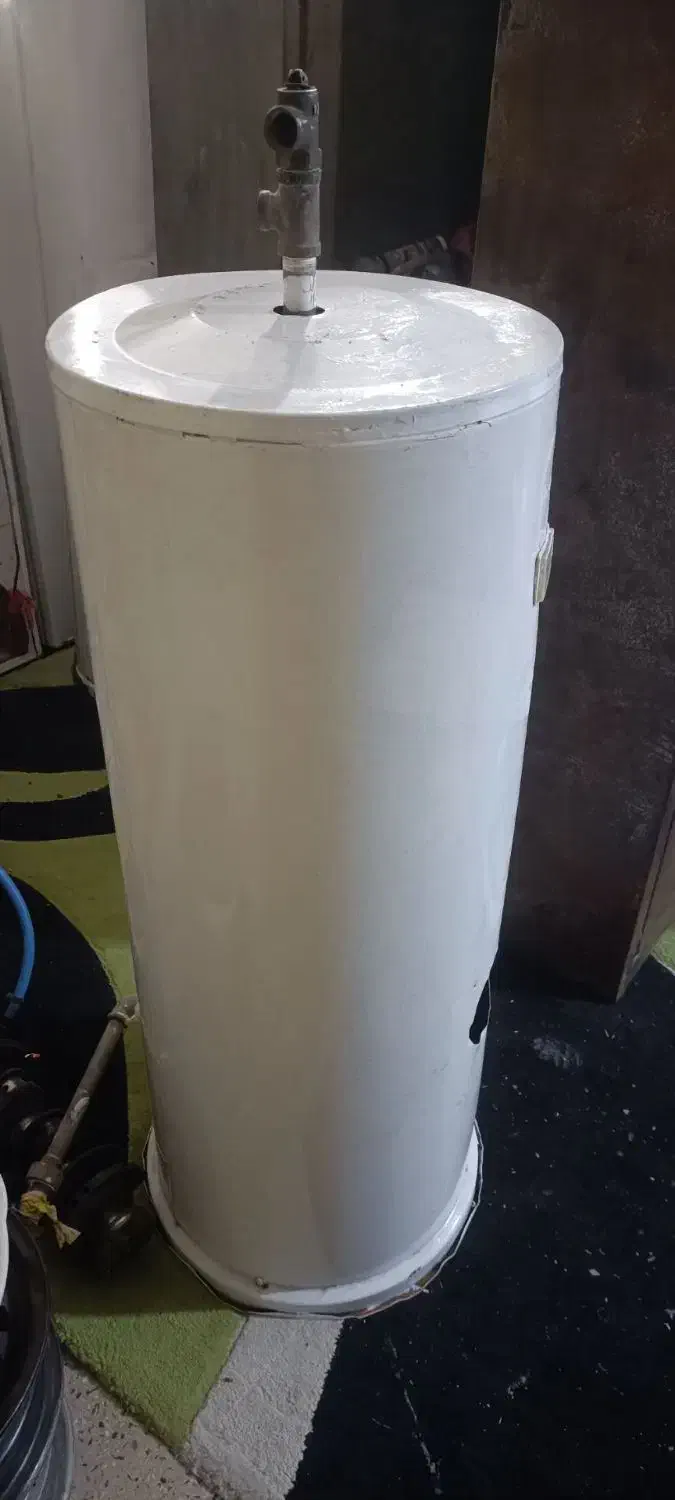 آبگرمکن ایستاده گازی|آبگرمکن، پکیج، شوفاژ|ایذه, |دیوار