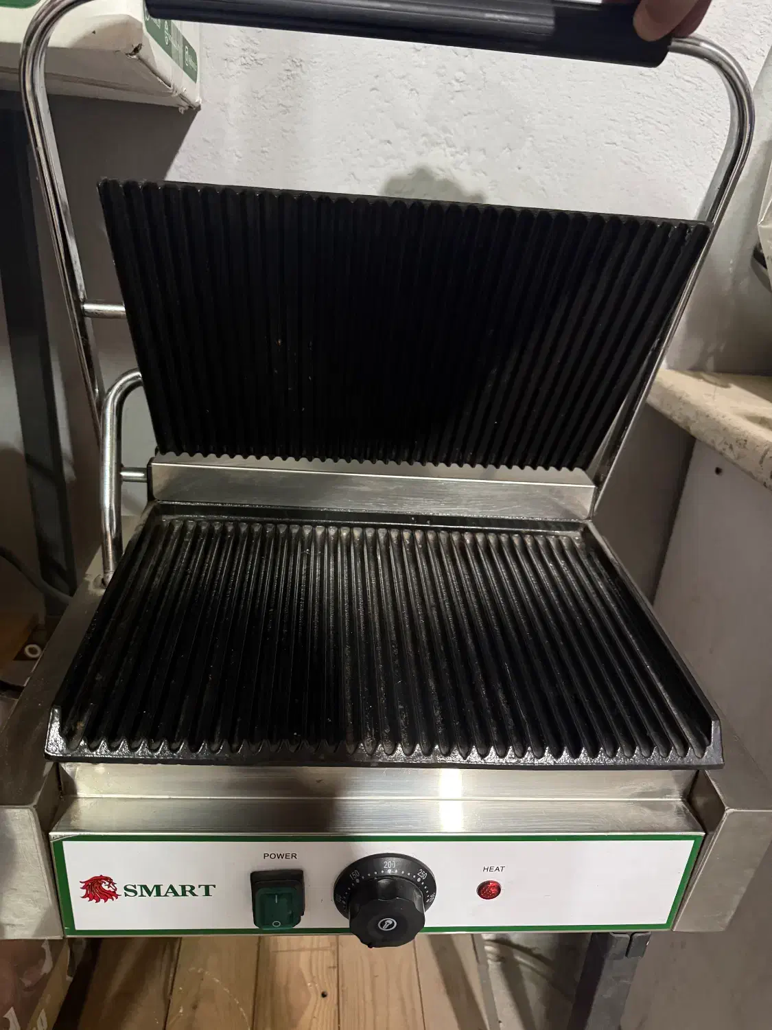 ساندویچ ساز ( پنینی میکر )|کافیشاپ و رستوران|پردیس, شهرک صنعتی خرمدشت فاز ۷|دیوار