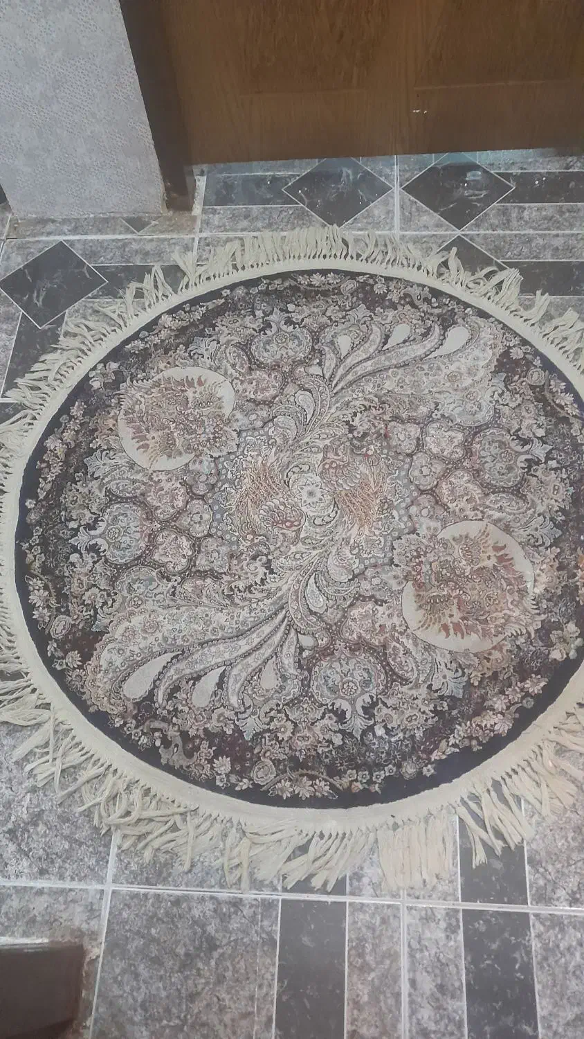 فرش گرد یک در یک تراکم ۳۰۰۰|فرش|خرمشهر, |دیوار