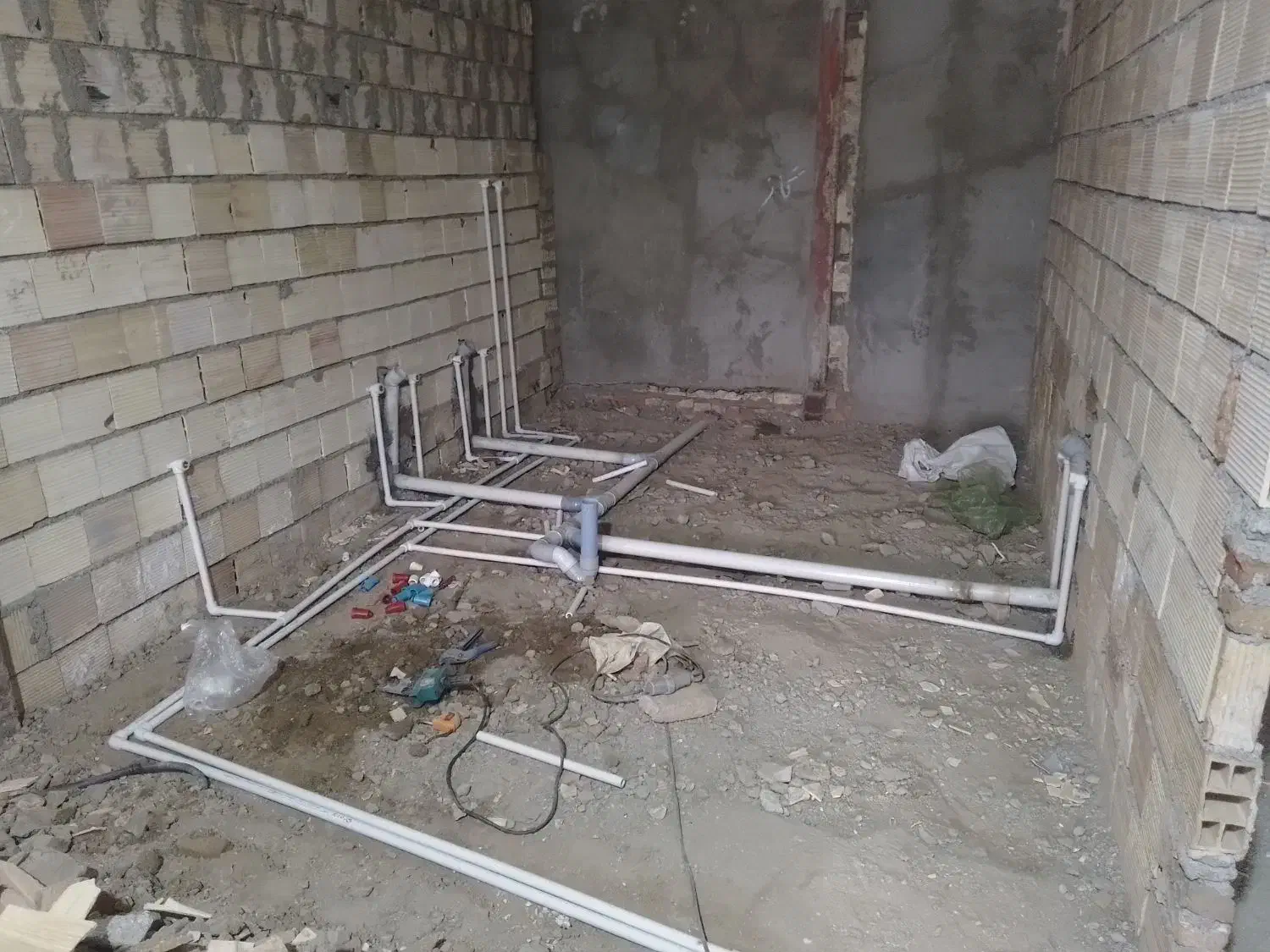 تاسیسات لوله کشی|خدمات پیشه و مهارت|همدان, |دیوار