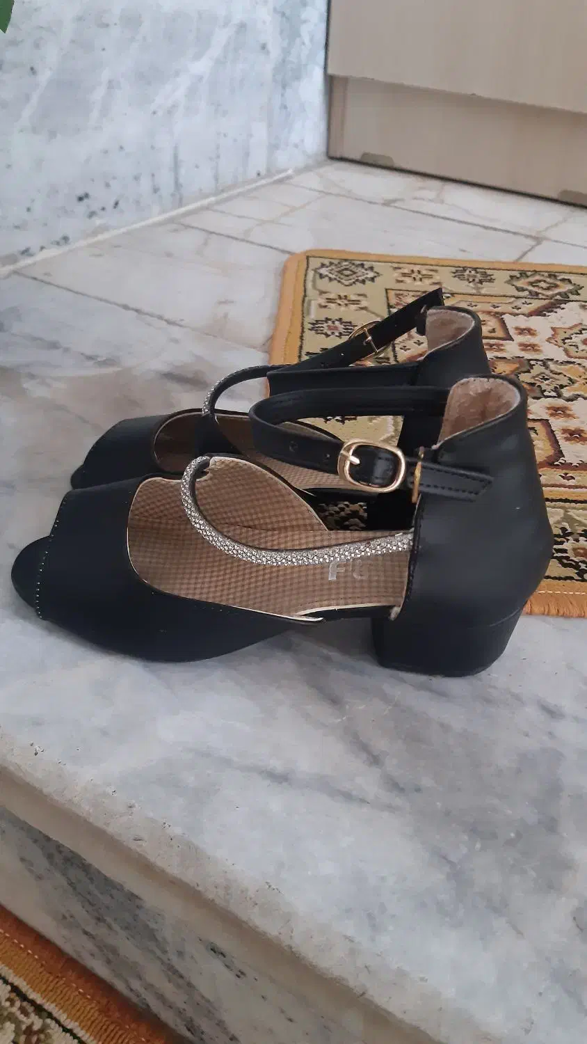 کفش مجلسی دخترانه|کیف، کفش، کمربند|اقبالیه, |دیوار