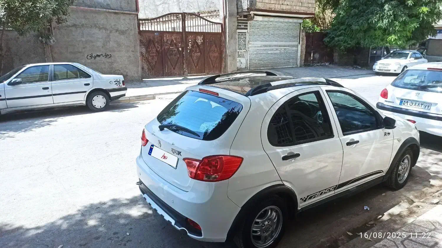 کوییک سفید مشکی مدل 1400 بی رنگ|خودرو سواری و وانت|مشهد, نوید|دیوار