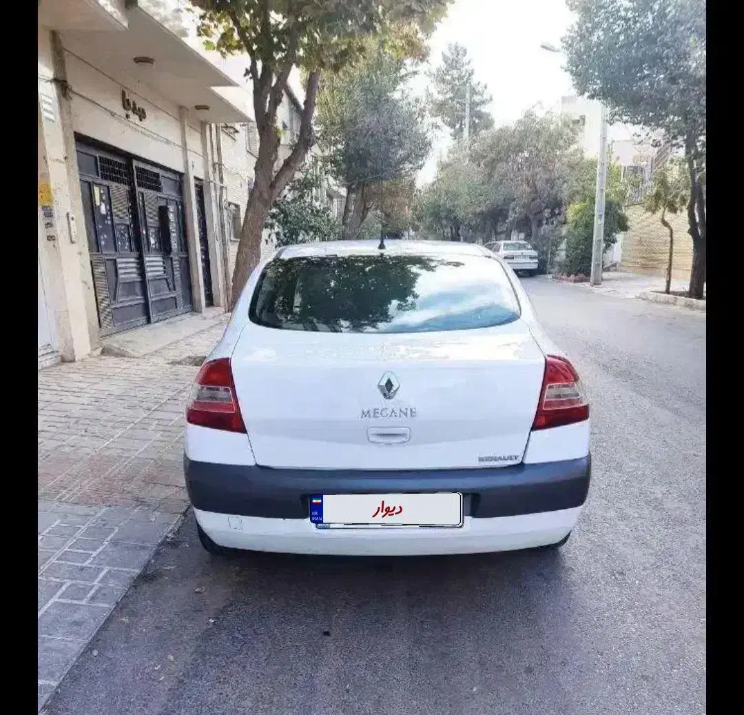 مگان ۲۰۰۰ مدل ۹۱ خانگی کارمندی|خودرو سواری و وانت|شیراز, ریشمک|دیوار