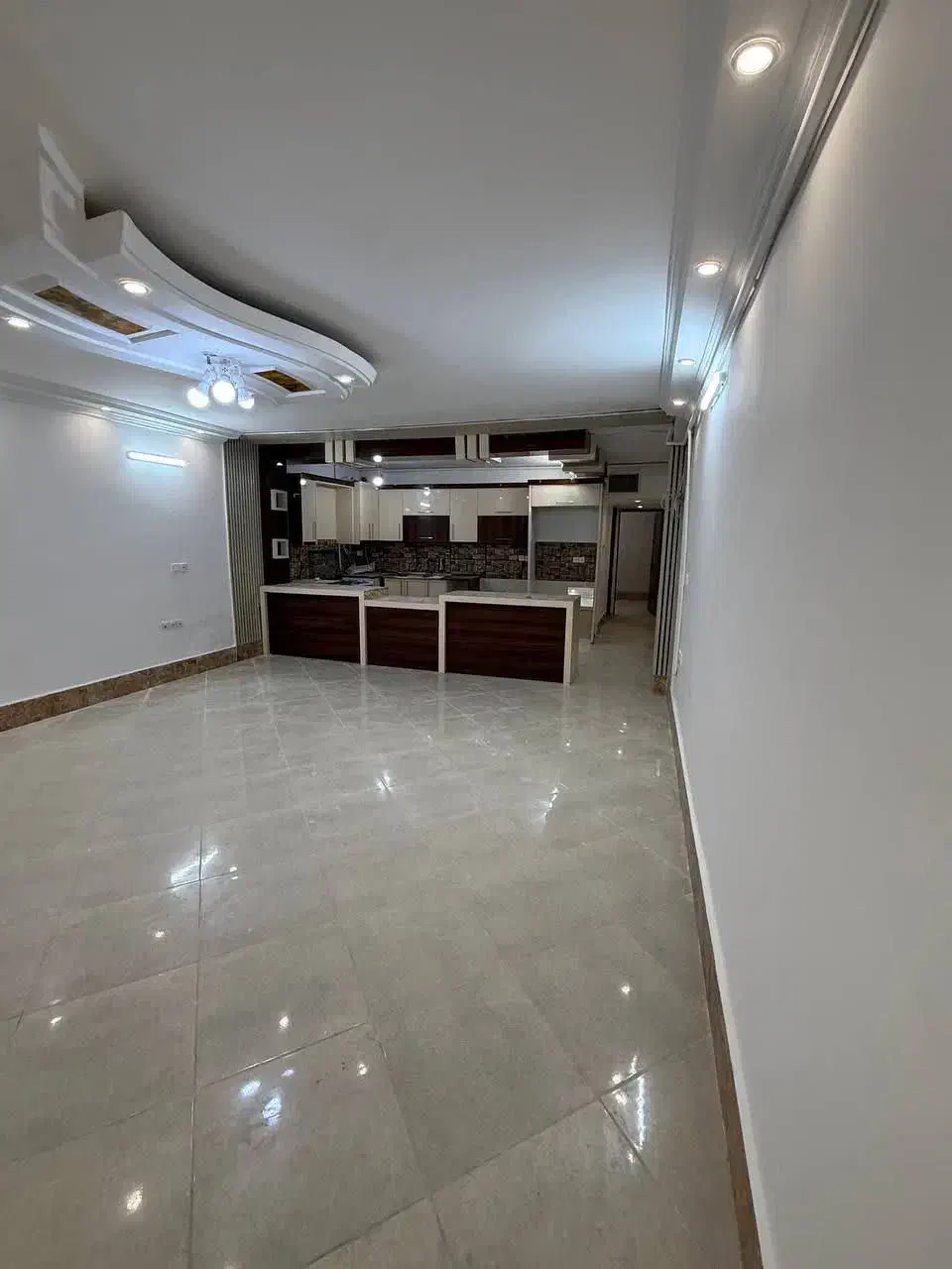 اپارتمان ۹۵ متر،مناسب جهیزیه،عبدالمطلب۱۵|اجارهٔ آپارتمان|مشهد, هنرور|دیوار