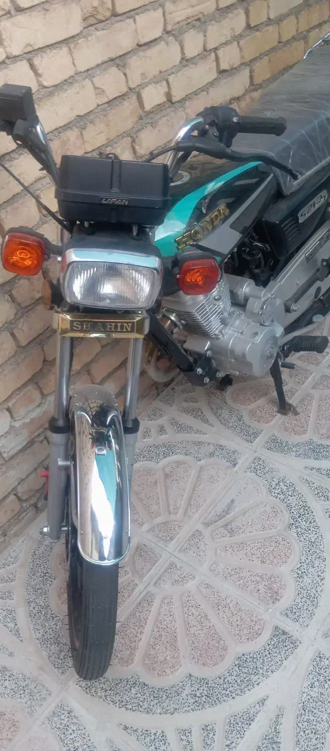 موتور هوندا 125|موتورسیکلت|بروجن, |دیوار