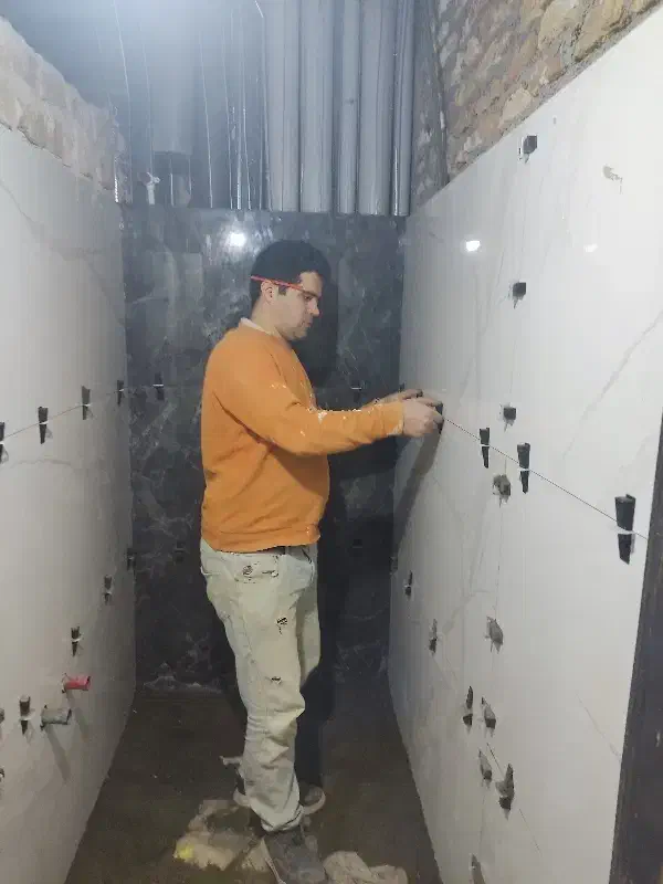 کاشیکاری و سرامیک کار حرفه ای|خدمات پیشه و مهارت|مشهد, طبرسی شمالی|دیوار