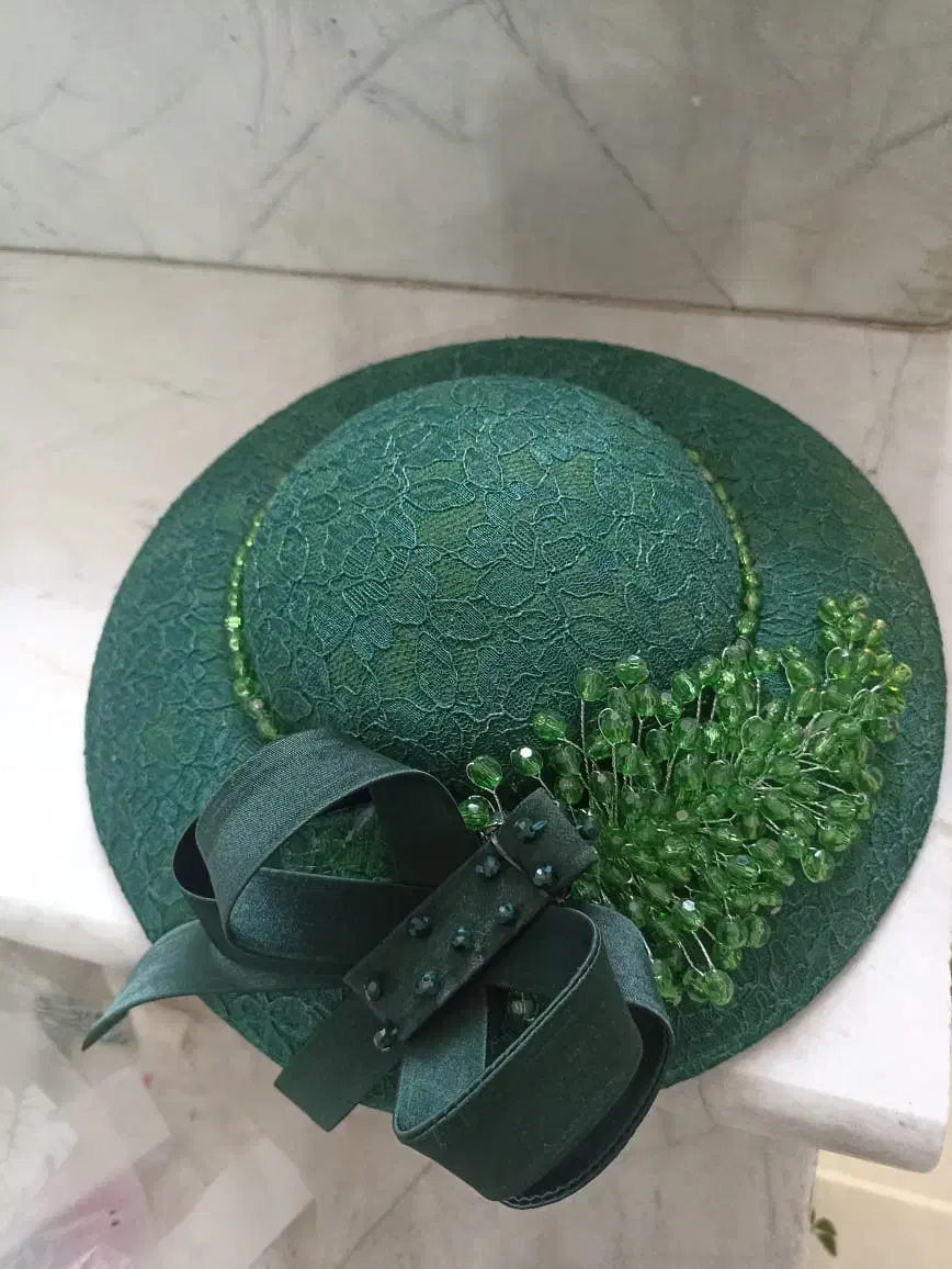 کلاه فرانسوی،شب یلدا|لباس|کرمانشاه, |دیوار