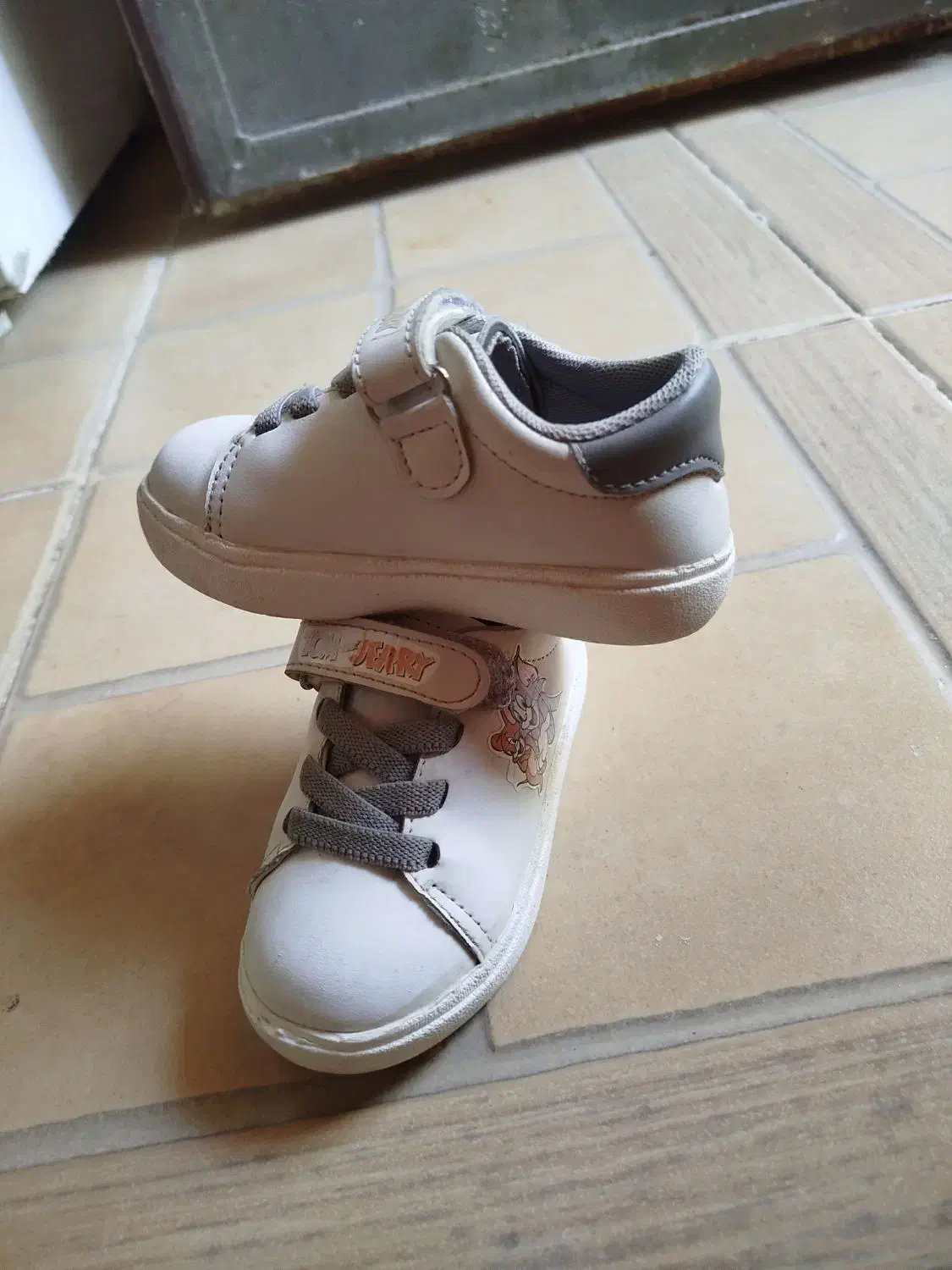 کتونی ونس و نیمبوت|کفش و لباس بچه|خرمآباد, |دیوار