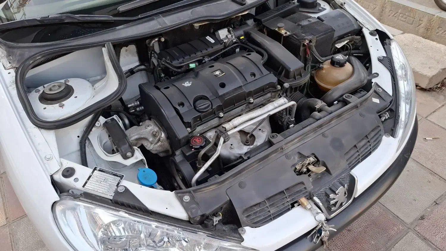 پژو SD V8 206 مدل ۱۳۹۷ کم کارکرد در حد|خودرو سواری و وانت|پاکدشت, پاکدشت (مامازند)|دیوار