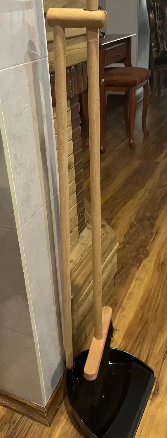 ست جارو و خاک انداز دسته چوبی جارو خاک انداز طرح|لوازم نظافت|کرج, فاز ۱ مهرشهر|دیوار