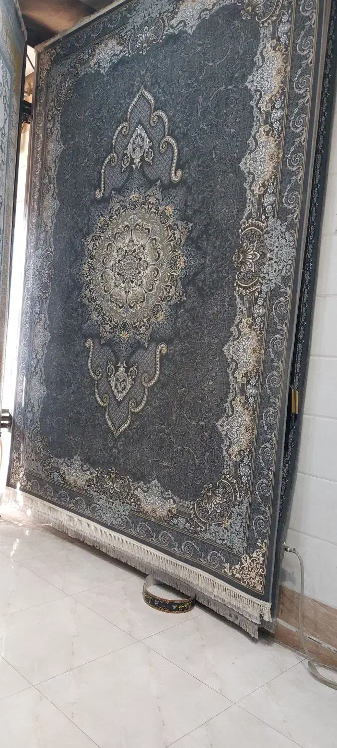 ۴ تخته فرش ۹متری ۷۰۰ شانه تراکم ۲۵۵۰|فرش|نسیم‌شهر, |دیوار