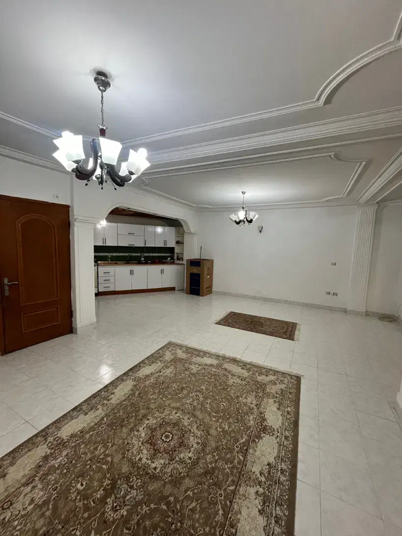 اجاره ۹۰ متری، بلوار ۸ دی، پارکینگ اختصاصی|اجارهٔ آپارتمان|رشت, نیکمرام|دیوار