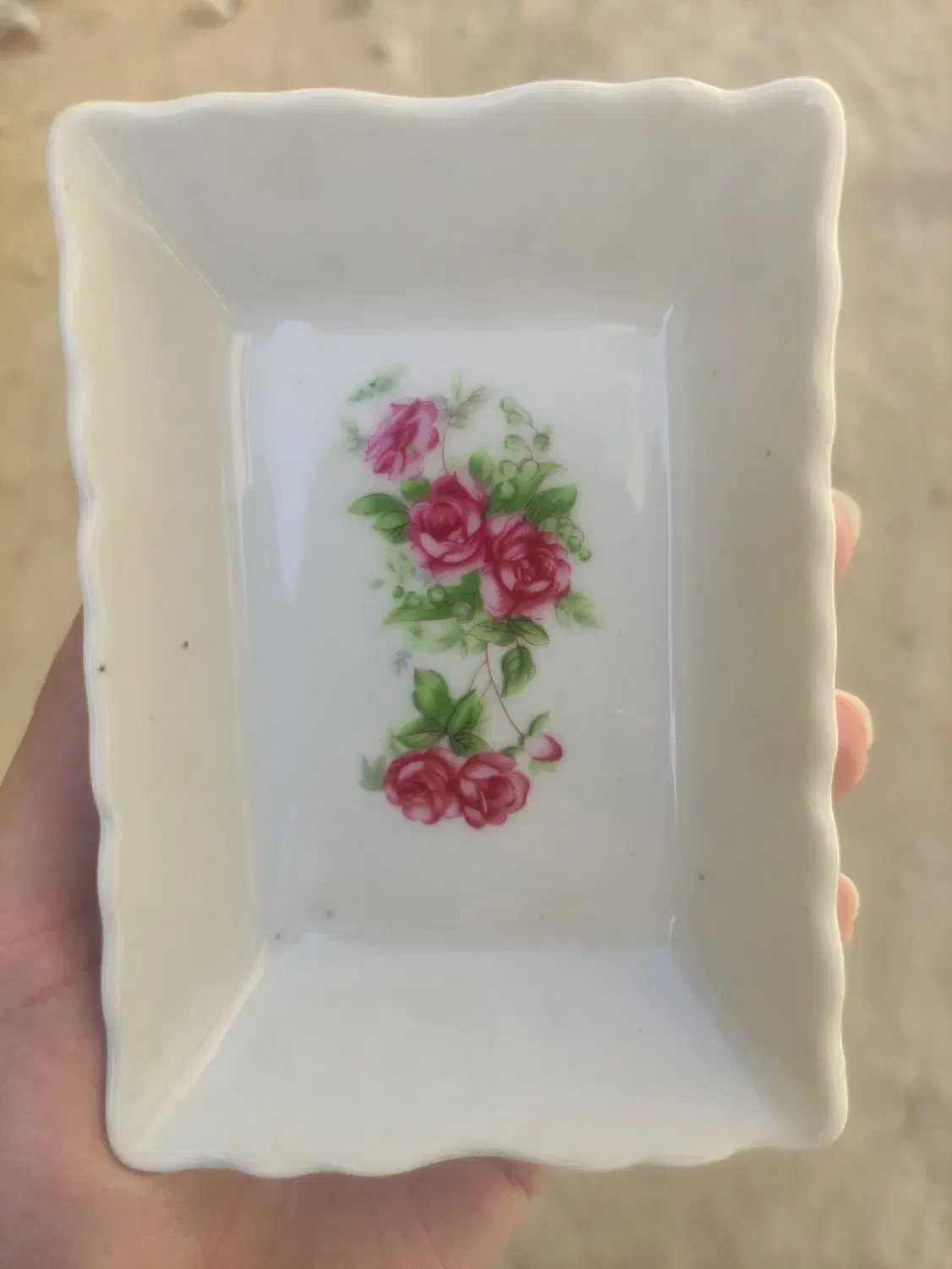 حراج چینی گل سرخی|حراج|اصفهان, سودان|دیوار