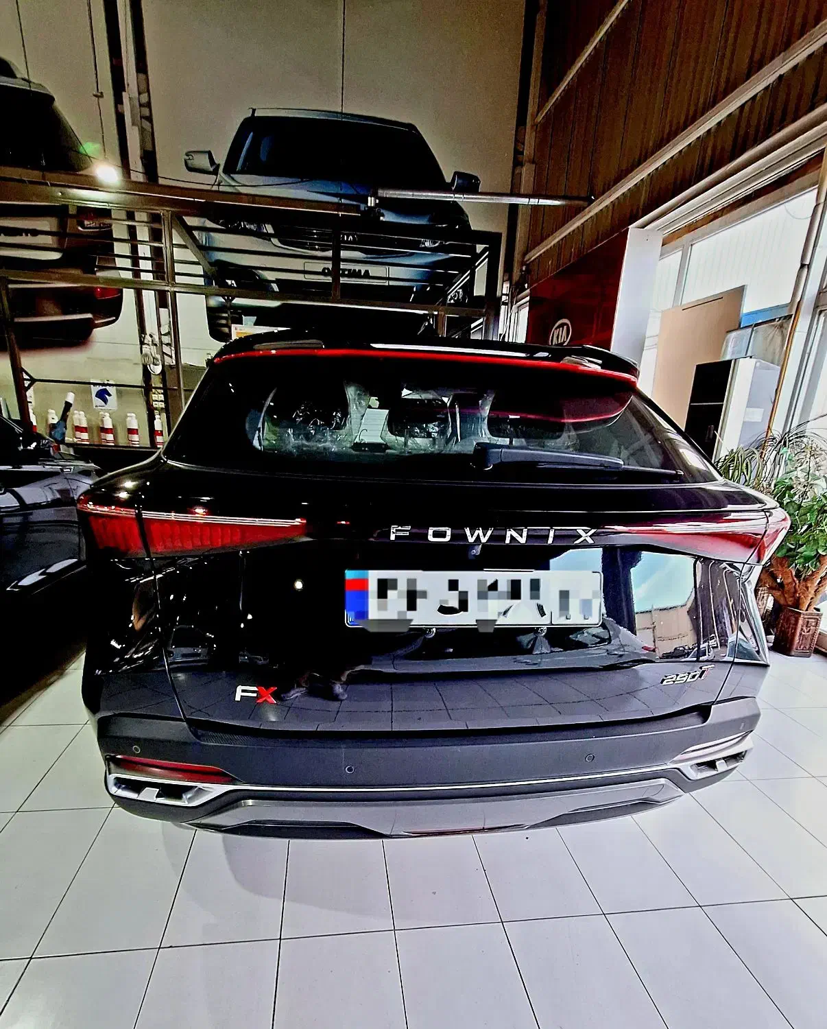 گروه خودرویی احمدی-فونیکس FX فول اتومات مشکی صفر|خودرو سواری و وانت|ارومیه, |دیوار