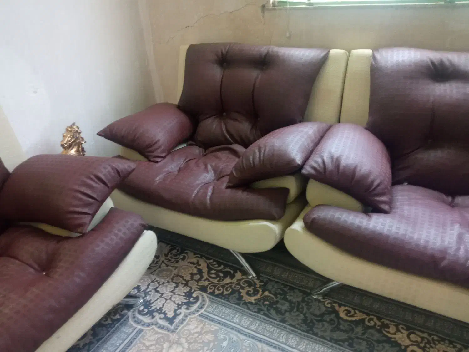 مبل|مبلمان خانگی و میز عسلی|بابا حیدر, |دیوار