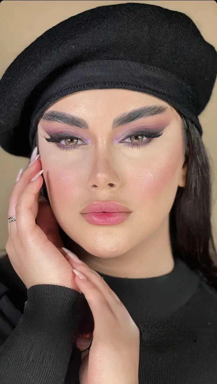 تخفیف میکاپ و شنیون|خدمات آرایشگری و زیبایی|شاهین‌شهر, عطار|دیوار