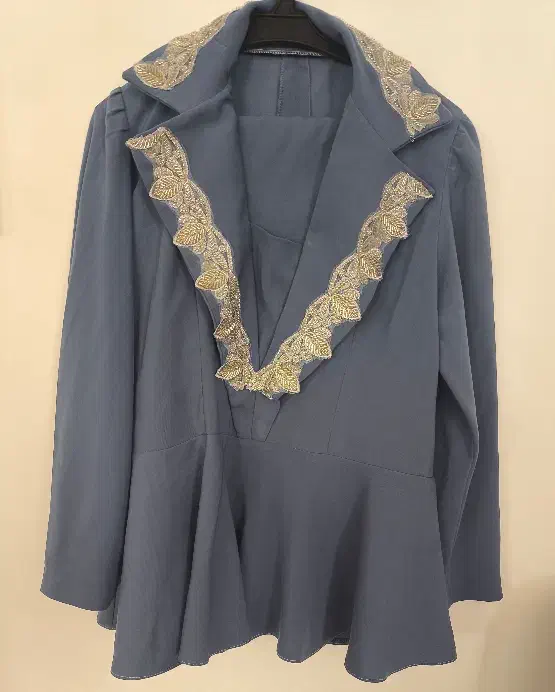 اصلا پوشیده نشده|لباس|اردبیل, |دیوار