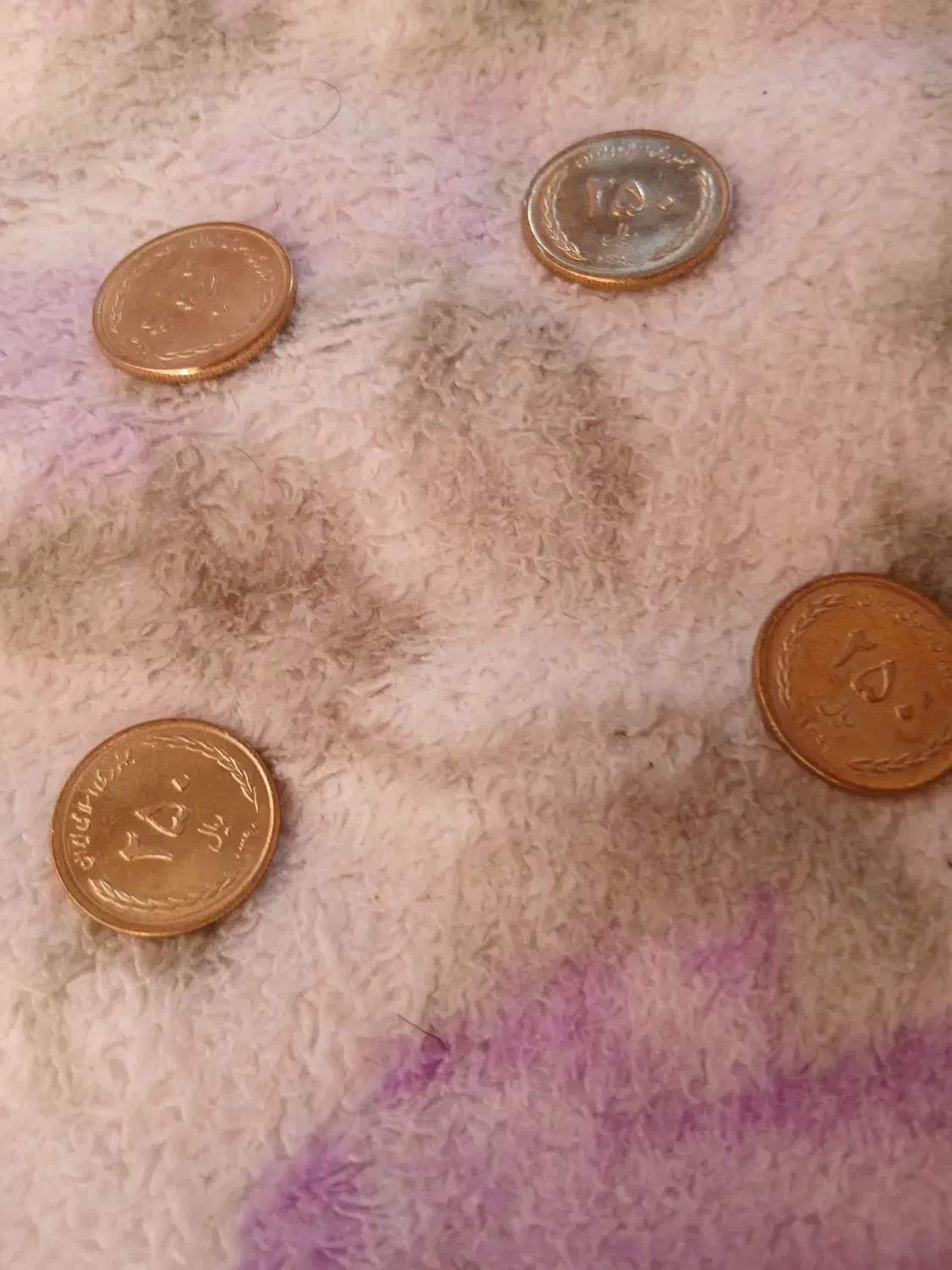 با سلام سکه ۲۵۰ ریالی|کلکسیون سکه، تمبر، اسکناس|شیراز, شهرک سراج‎|دیوار