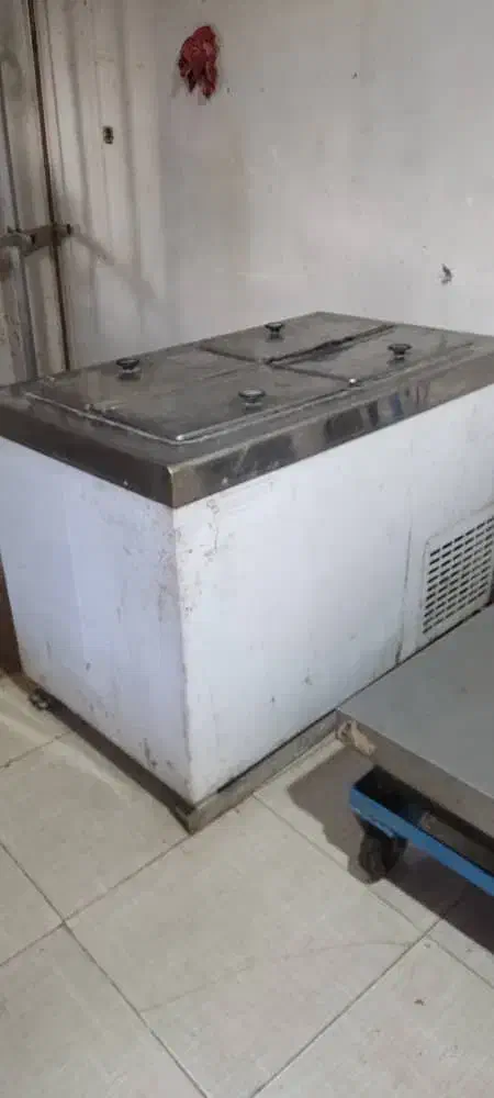 فریزر کینو فریزر۶ درب ۴درب میزکار میزقصابی کباب پز|کافیشاپ و رستوران|قیدار, |دیوار