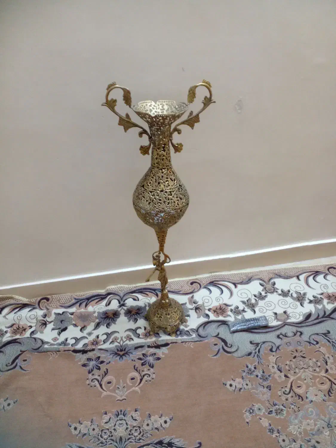 گلدون برنجی|صنایع دستی و سایر لوازم تزئینی|تهران, نعمت‌آباد|دیوار