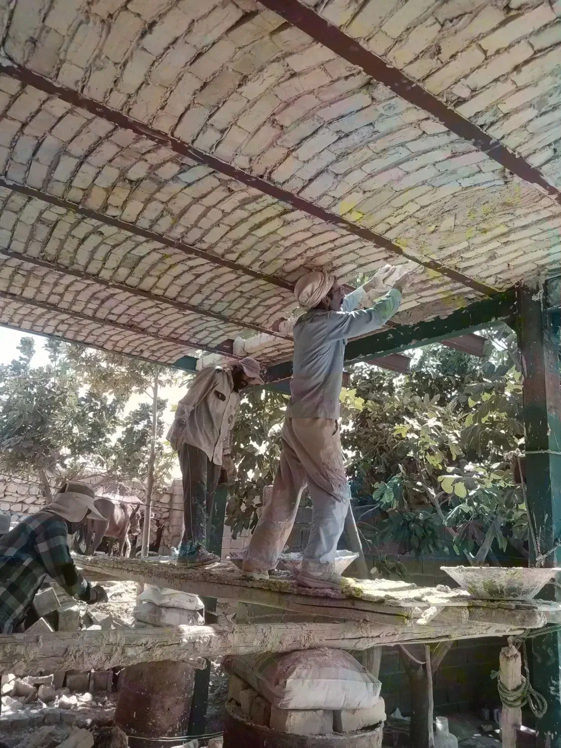 انجام تمام کارهای بنایی|خدمات پیشه و مهارت|کوهدشت, |دیوار