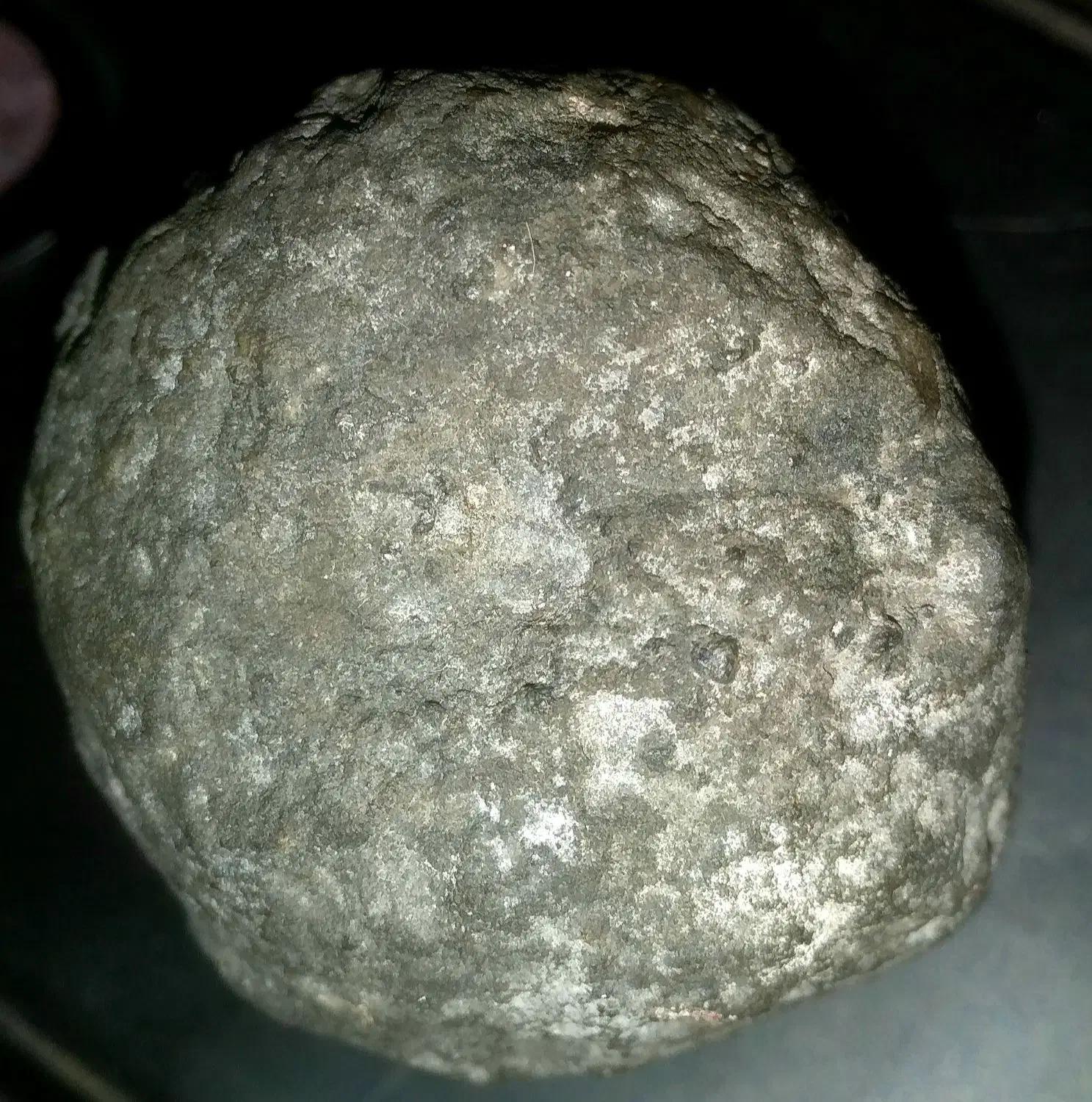 شهاب سنگ|کلکسیون اشیاء عتیقه|بن, |دیوار