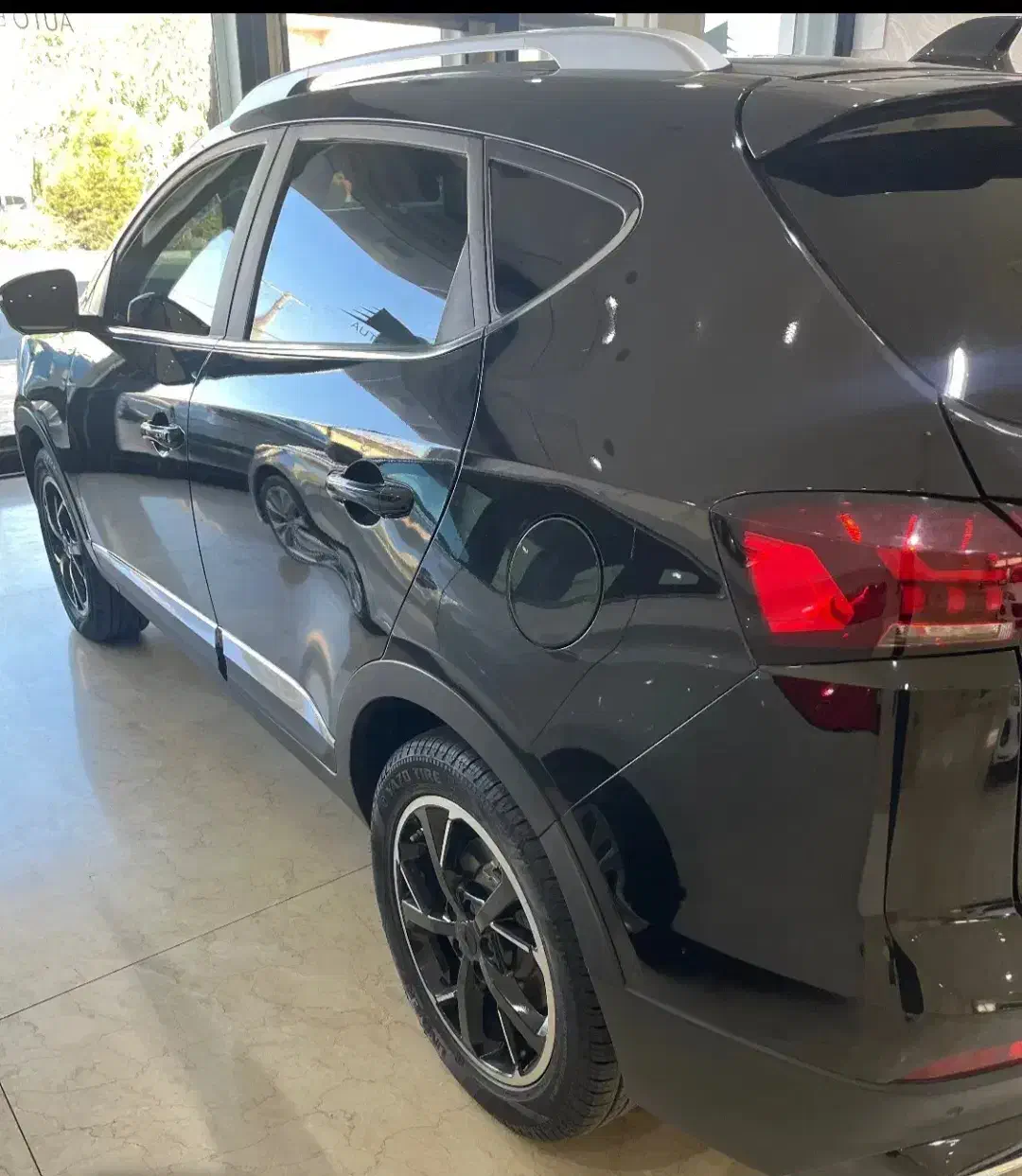 kmc x5 مدل۱۴۰۳ بیرنگ سند تک برگ اقساط لیزینگی آسان|خودرو سواری و وانت|تهران, باغ فیض|دیوار