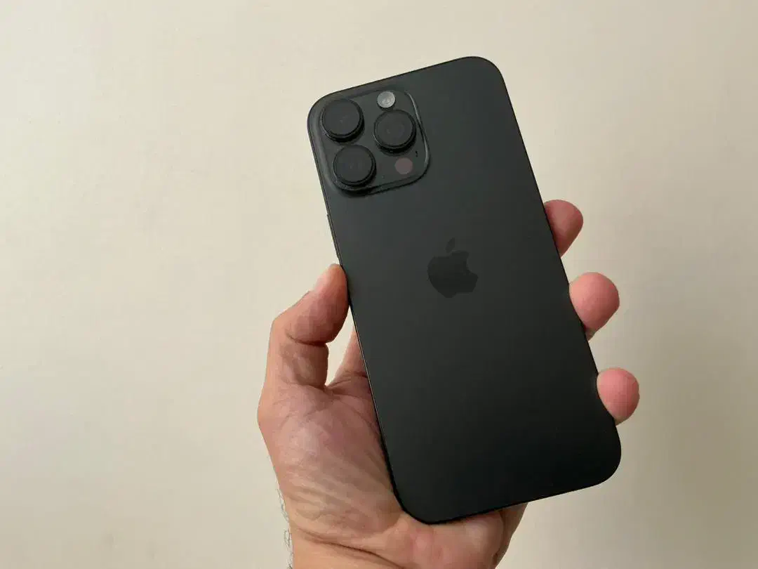 Iphone 16 pro max 256G black با گارانتی و رجیستر|موبایل|تهران, ونک|دیوار