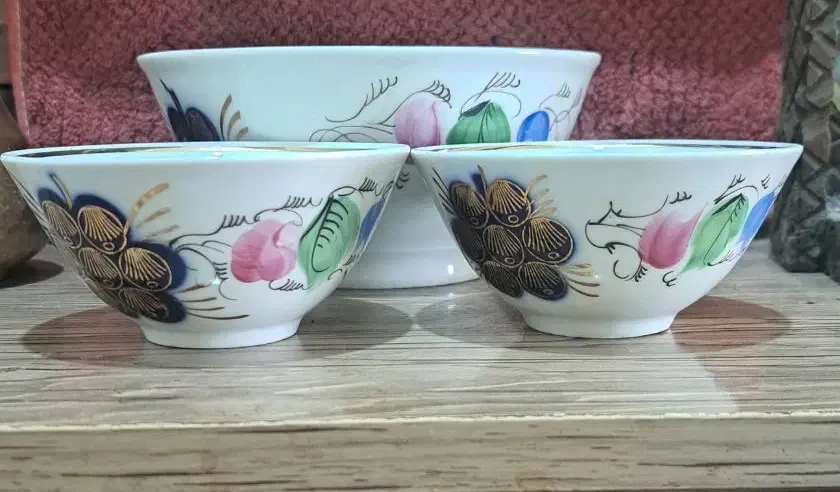 کاسه های عتیقه وقدیمی|کلکسیون اشیاء عتیقه|رشت, خواهر امام|دیوار