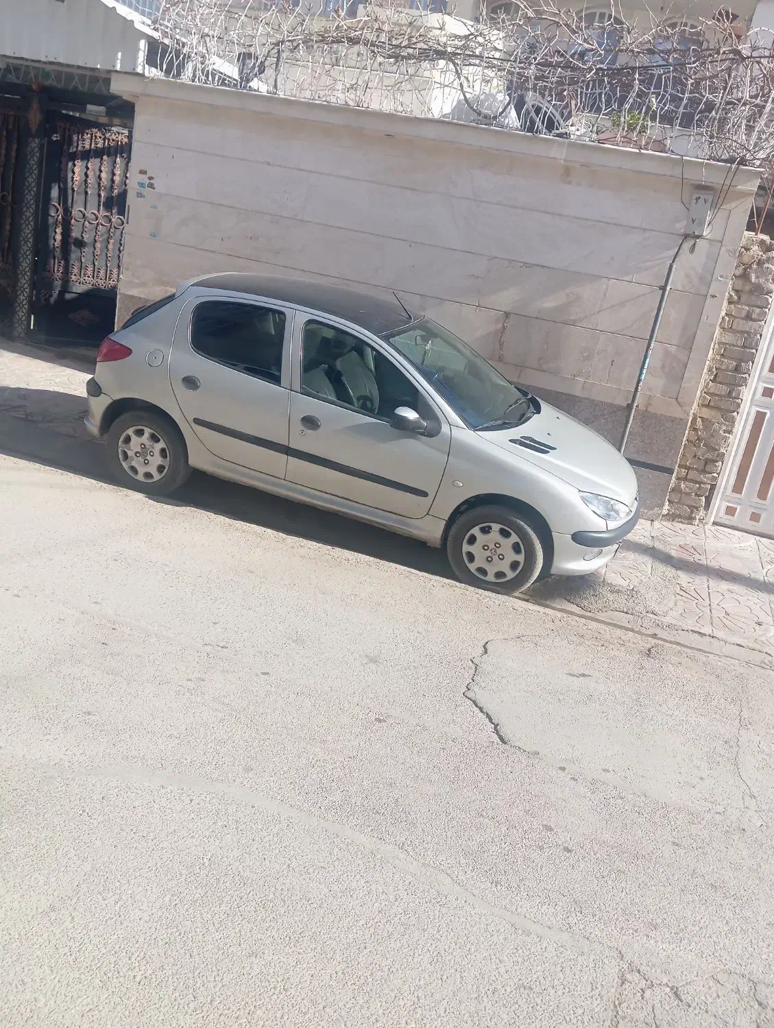 پژو۲۰۶ تیپ ۵|خودرو سواری و وانت|شیراز, کوشک میدان|دیوار