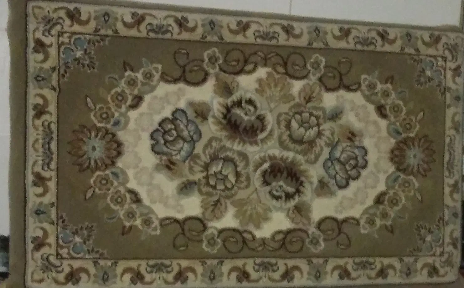 پشتی|پشتی|ساوه, |دیوار