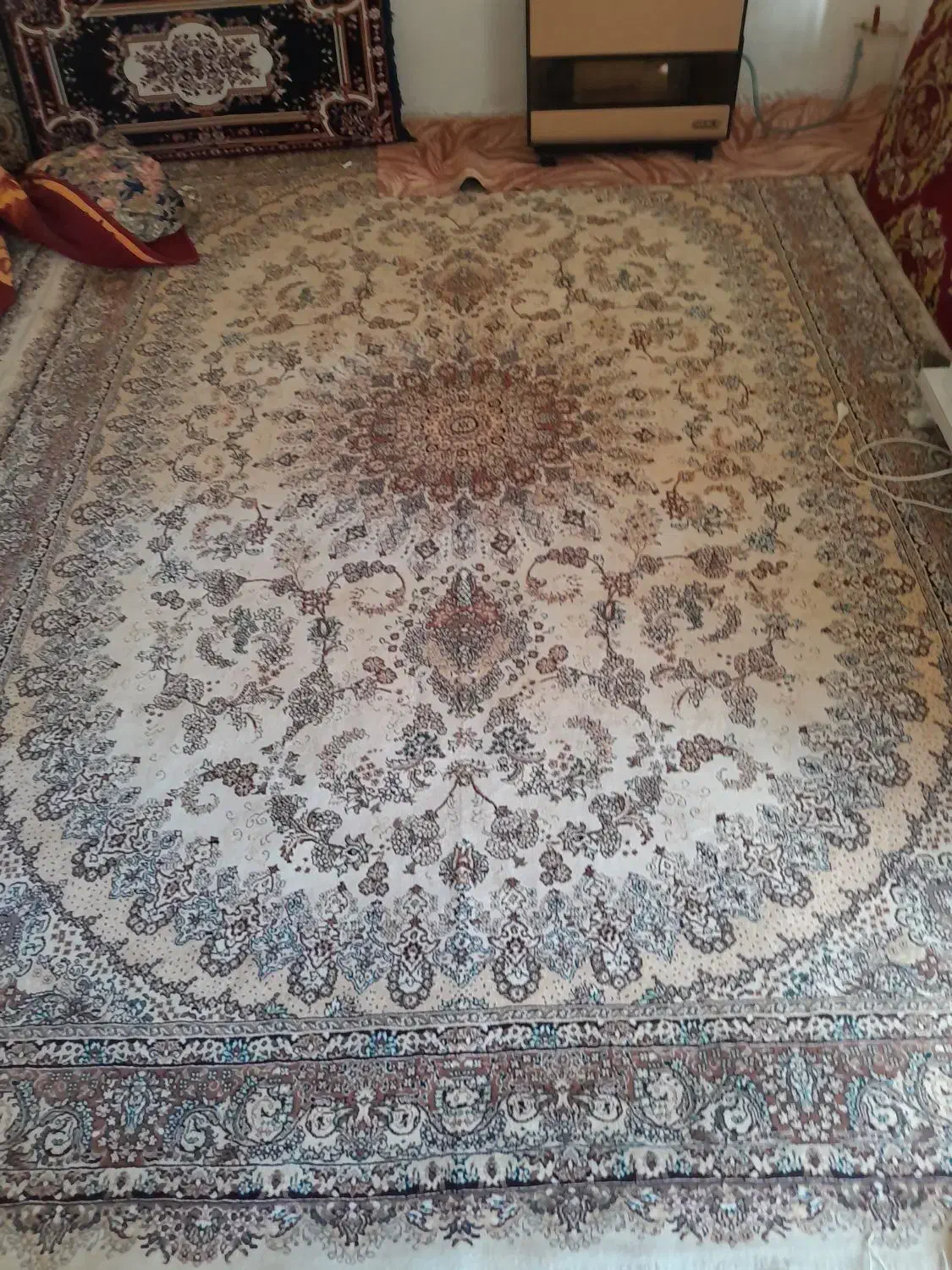 دو تخته فرش ۹ متری قیمت جفتش ۱۵ملیون|فرش|قیدار, |دیوار