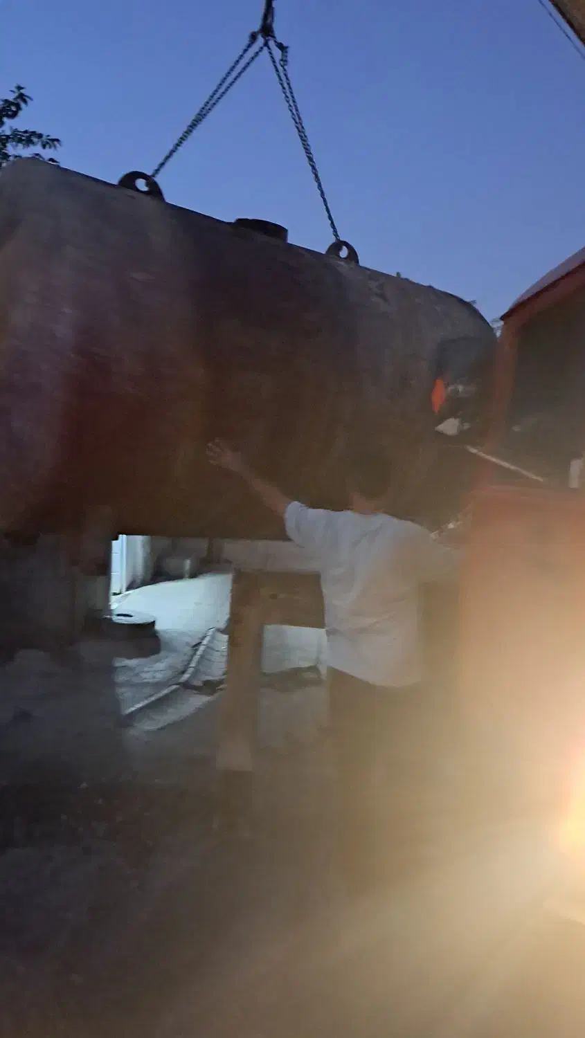 فروش تانکر نفت|مصالح و تجهیزات ساختمان|خوی, |دیوار