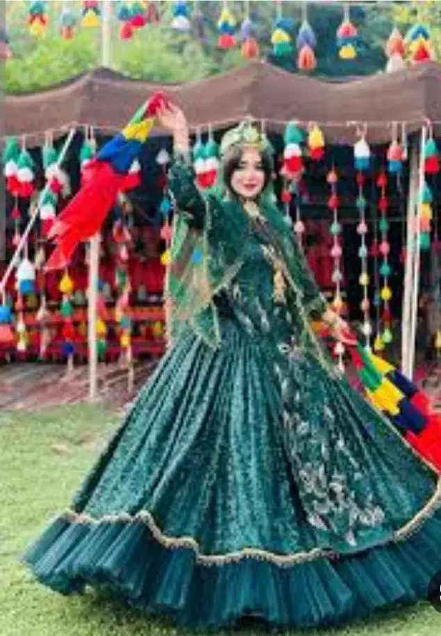 دوخت انواع لباس های محلی شیرازی کردی با قیمت مناسب|لباس|دزفول, |دیوار