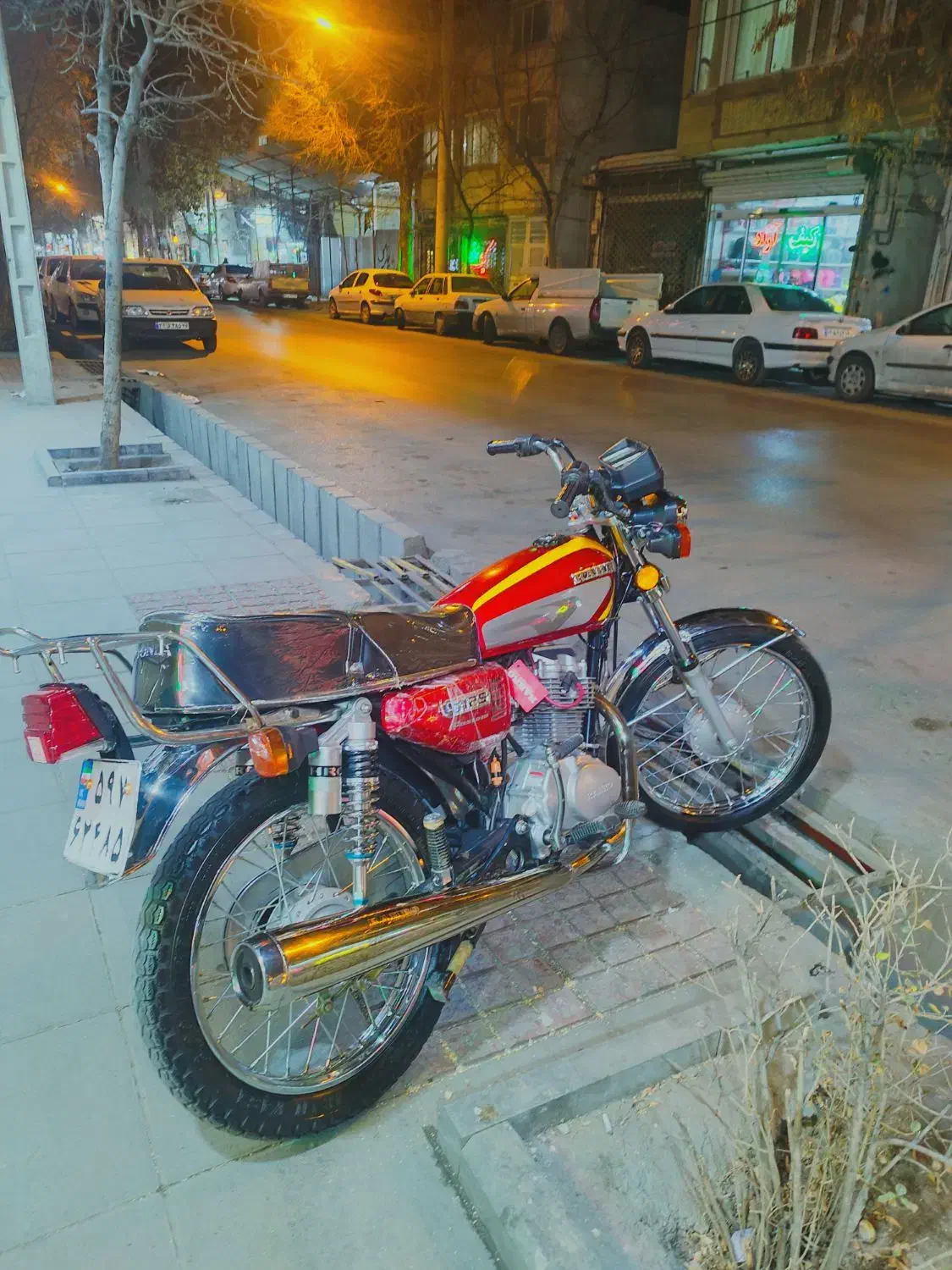 رهرو 125 مدل 1402|موتورسیکلت|مشهد, وحید|دیوار