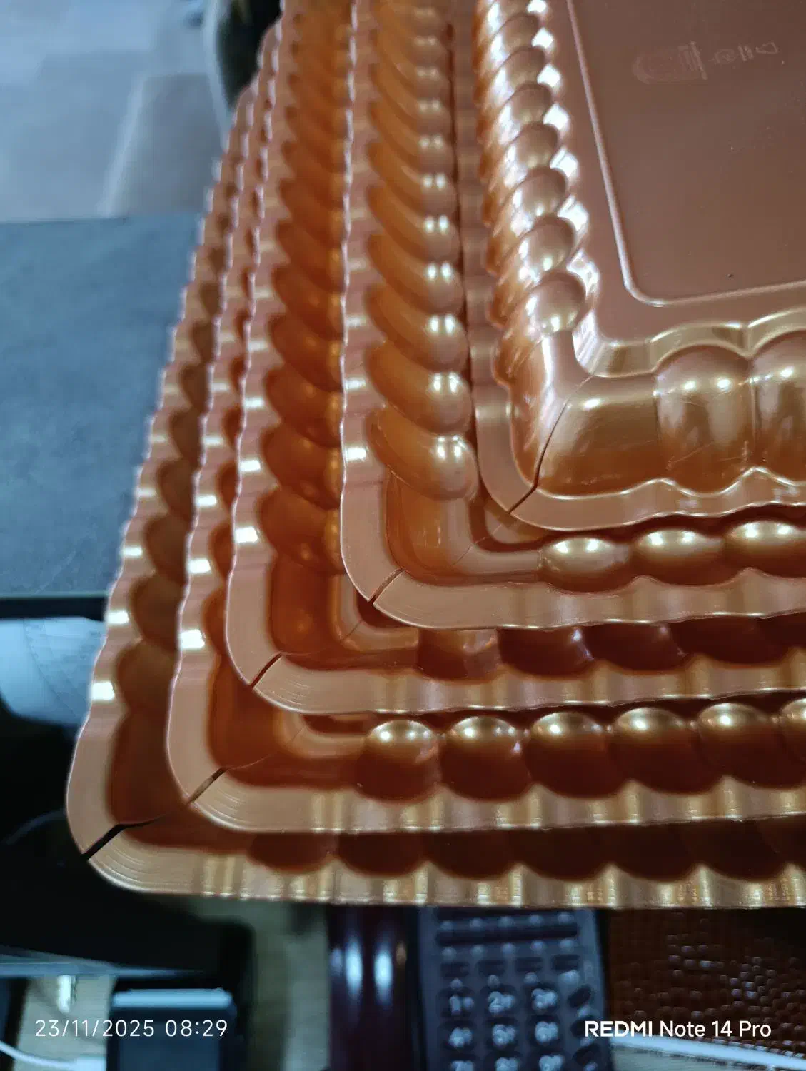 آف شب یلدا ظروف پلاستیکی یکبار مصرف|ظروف نگهدارنده، پلاستیکی، یک‌بارمصرف|کرمان, |دیوار