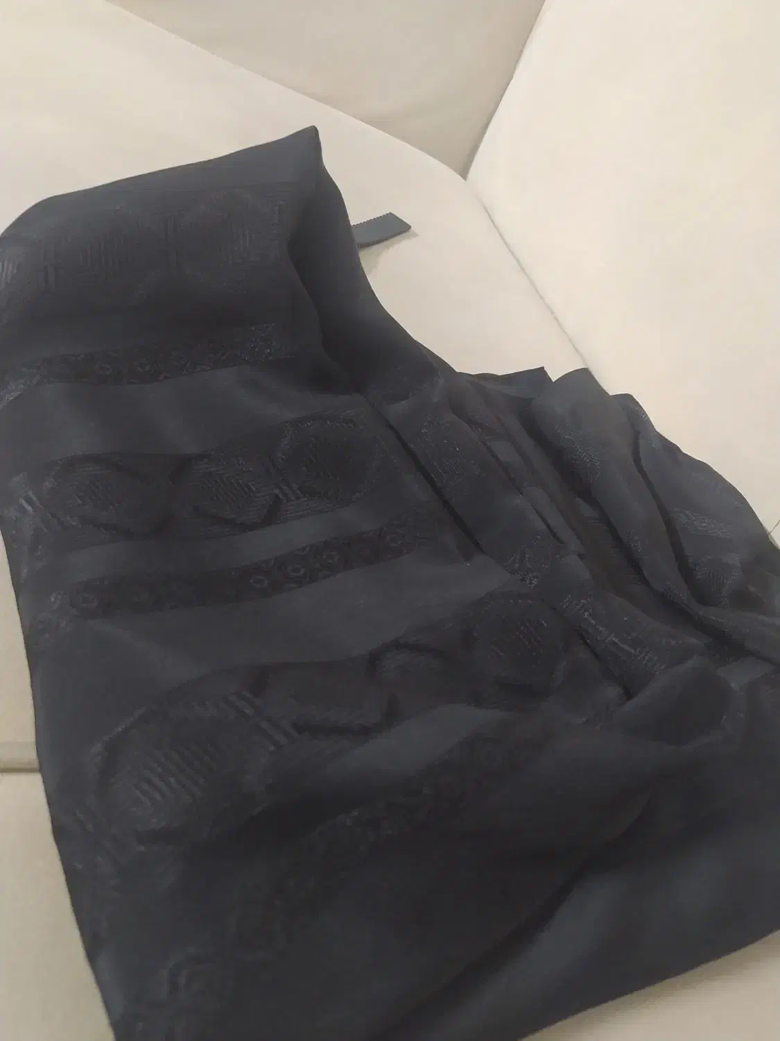 چادر مشکی طرح دار|لباس|مشهد, کوشش|دیوار