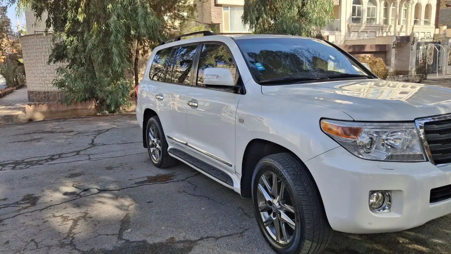 لندکروز 2010 فیس 2013 تک برگ سند|خودرو سواری و وانت|تهران, حکمت|دیوار