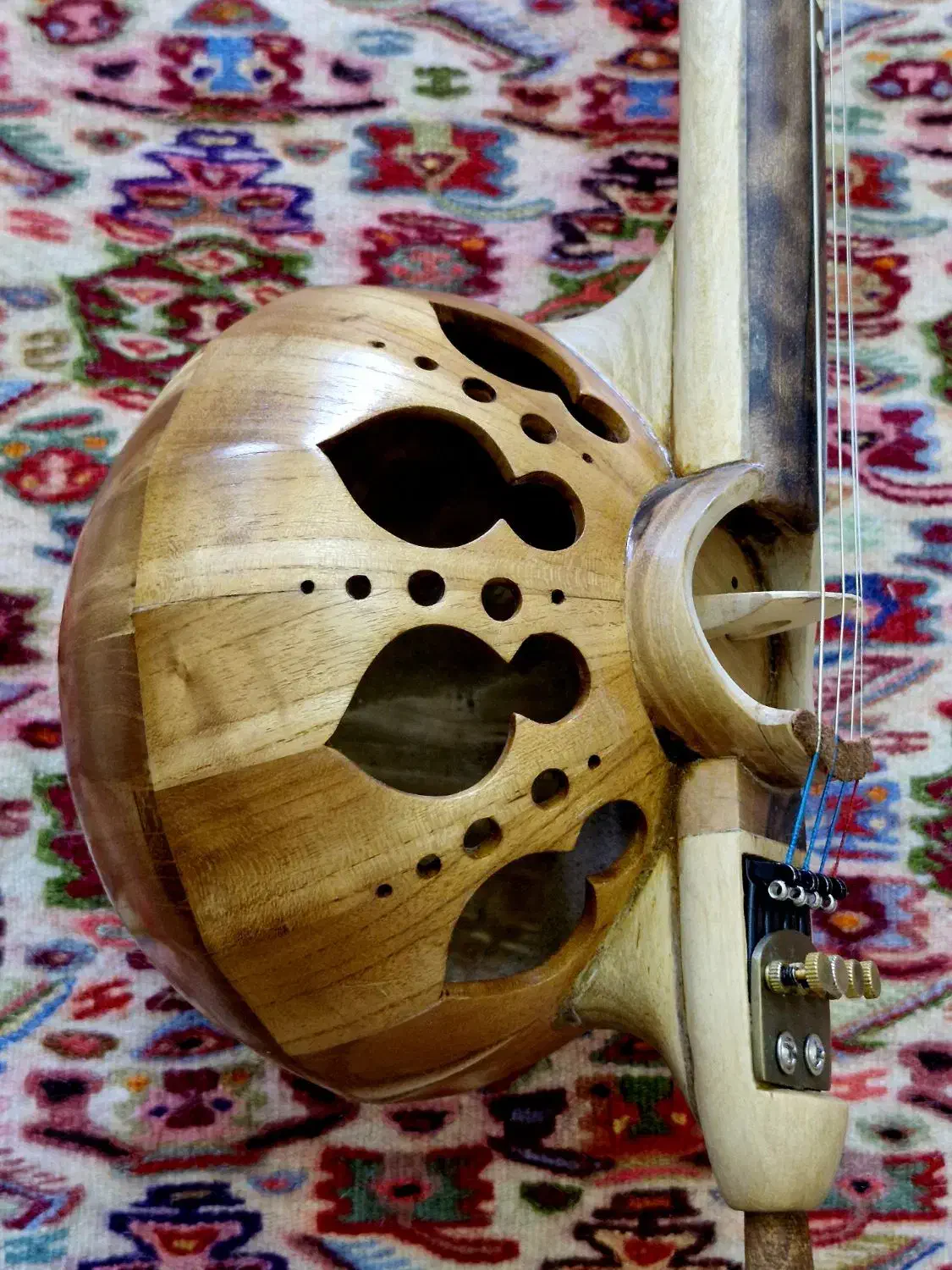 کمانچه برگرفته از شاه کمان|سازهای سنتی|تهران, شمس‌آباد|دیوار