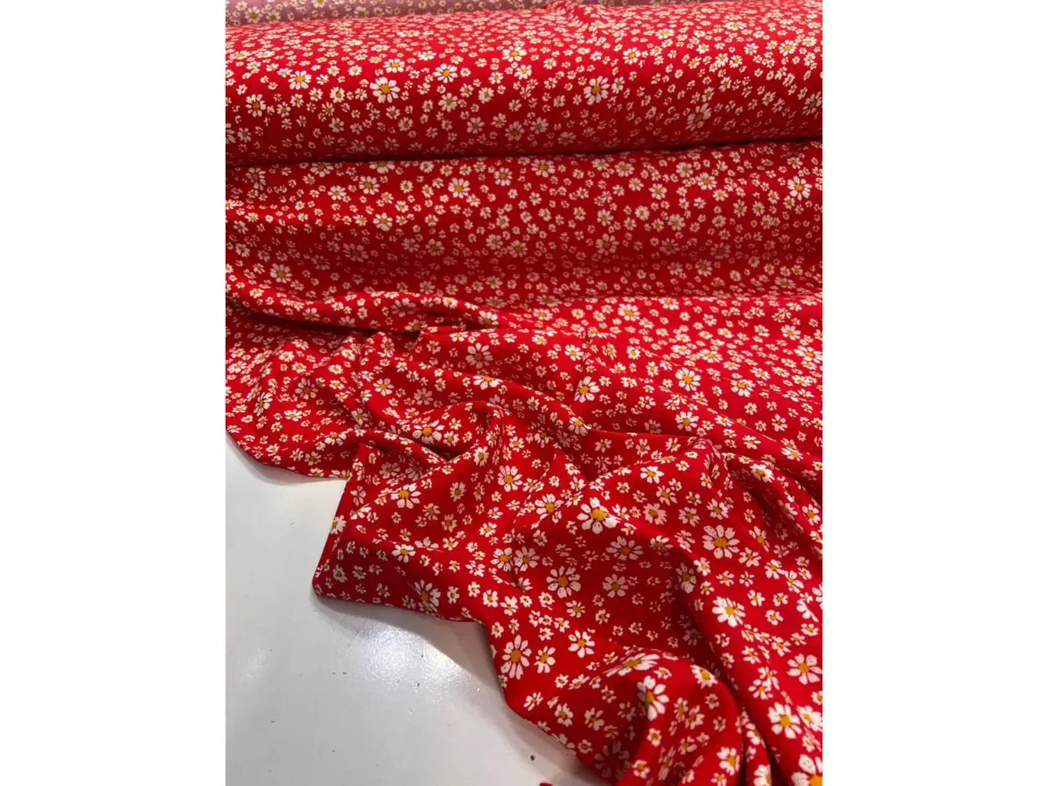 پارچه متری نرم و لطیف با کیفیتِ نخ دوبی|لباس|بندر ترکمن, |دیوار