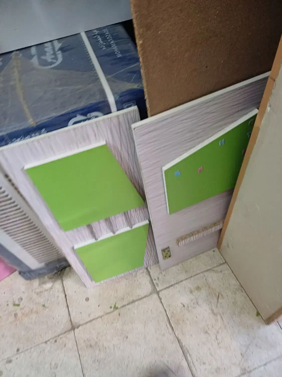 تخت کمد|تخت و صندلی بچه|بجنورد, |دیوار