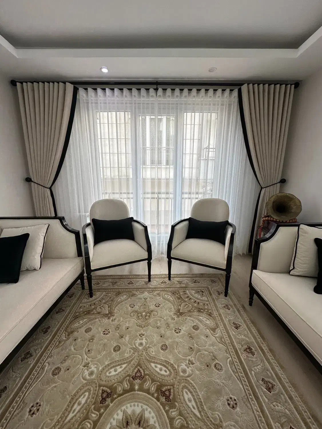 انواع پرده مینیمال ، شید ، پلیسه ، کرکره|پرده، رانر، رومیزی|تهران, هروی|دیوار