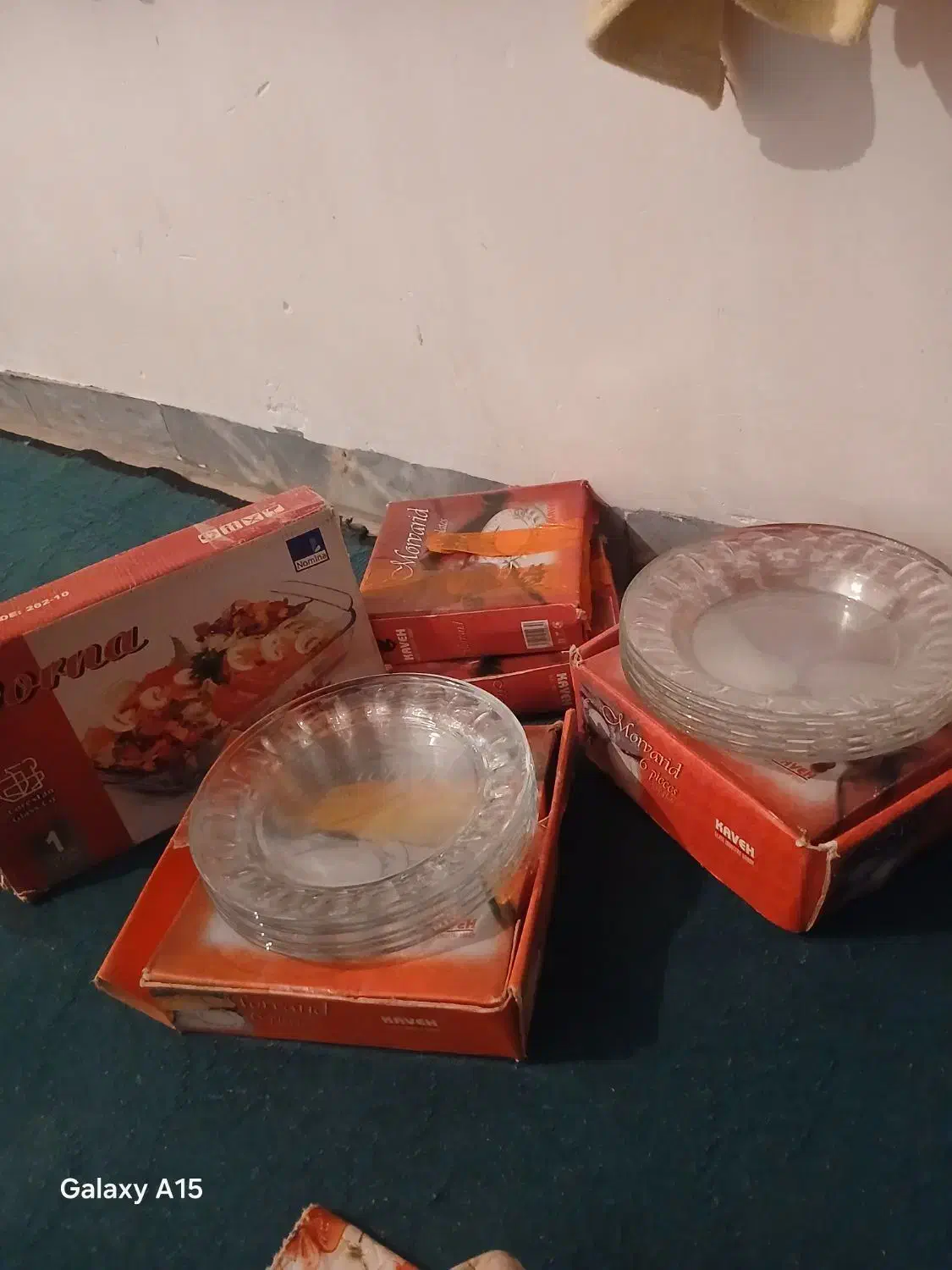 تعداد۱۲عددخورشت خوری.۱۲عددبرنج خوری.۱۲عددمیوه خور|ظروف سرو و پذیرایی|نورآباد ممسنی, |دیوار