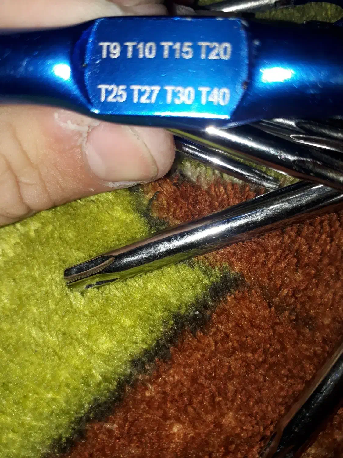 اچار آلن ستاره ای (یا اچارT)|ابزارآلات|صومعهسرا, |دیوار