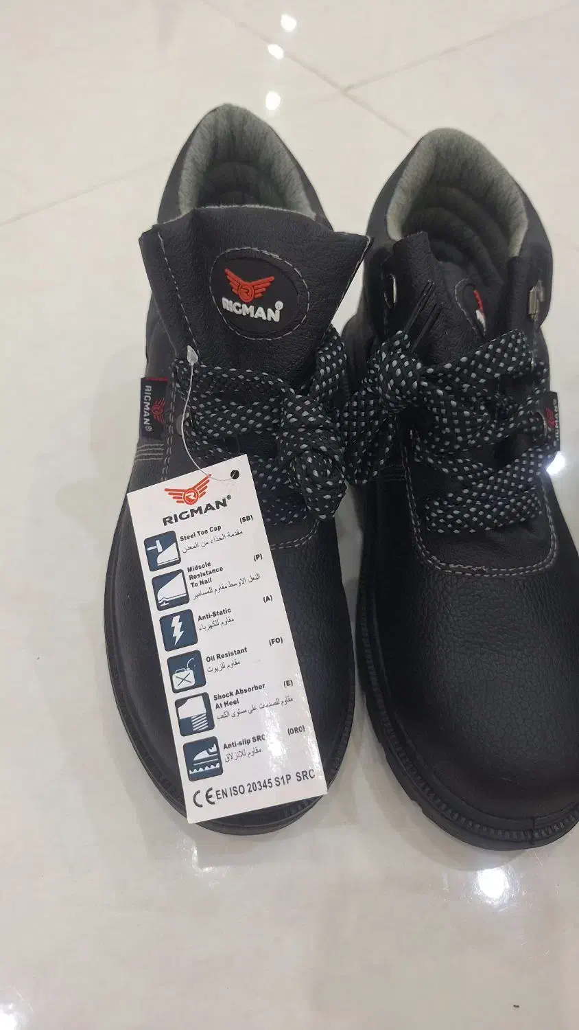 کفش کار ساق بلند سایز ۴۰|کیف، کفش، کمربند|بندر انزلی, تختی|دیوار