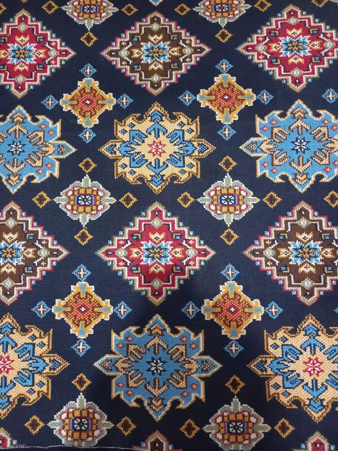 کنار گیلم فرش|گلیم، جاجیم، گبه|الشتر, |دیوار