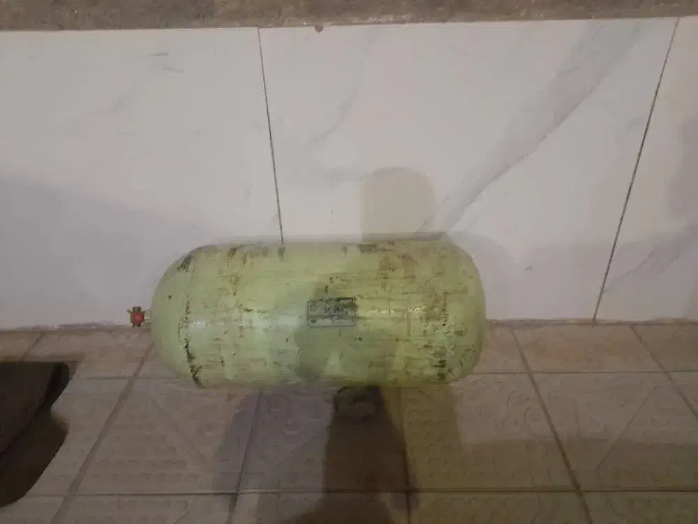 مخزن گاز cng پژویی، سالم|قطعات یدکی و لوازم جانبی|فارسان, |دیوار