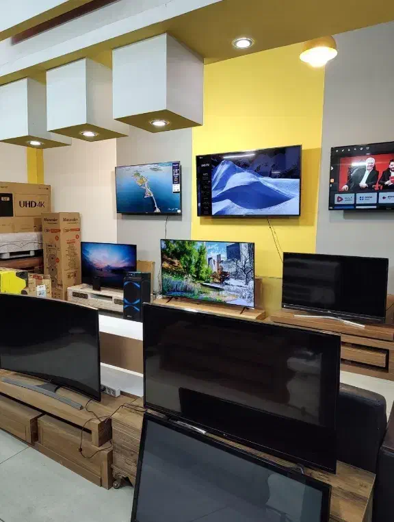خریدار انواع تلویزیون کارکرده و نو بالاترین قیمت|تلویزیون و پروژکتور|قم, نیروگاه|دیوار